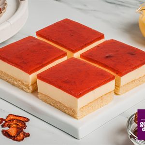 Strawberry Sponge Cheesecake Tray